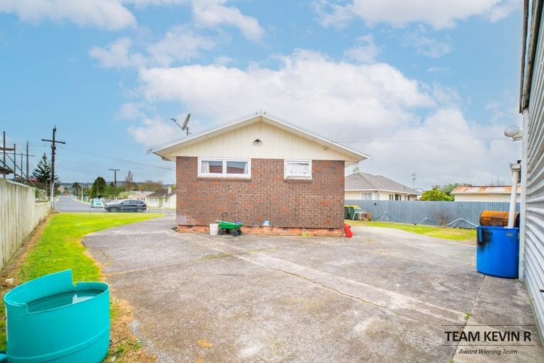 Photo of property in 57 Smiths Avenue, Papakura, 2110