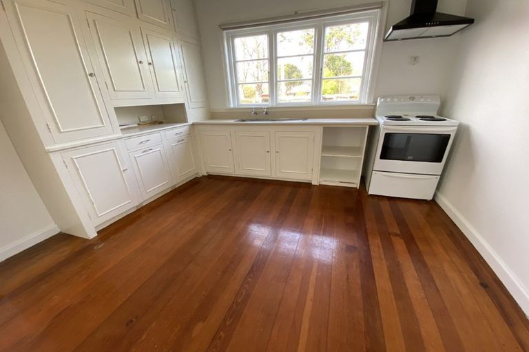 Photo of property in 1/23 Webb Street, St Albans, Christchurch, 8014