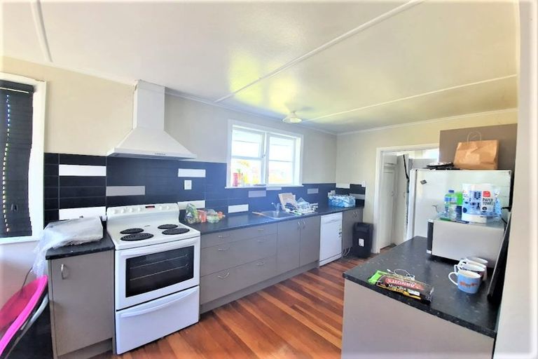 Photo of property in 31 Railway Crescent, Masterton, 5810