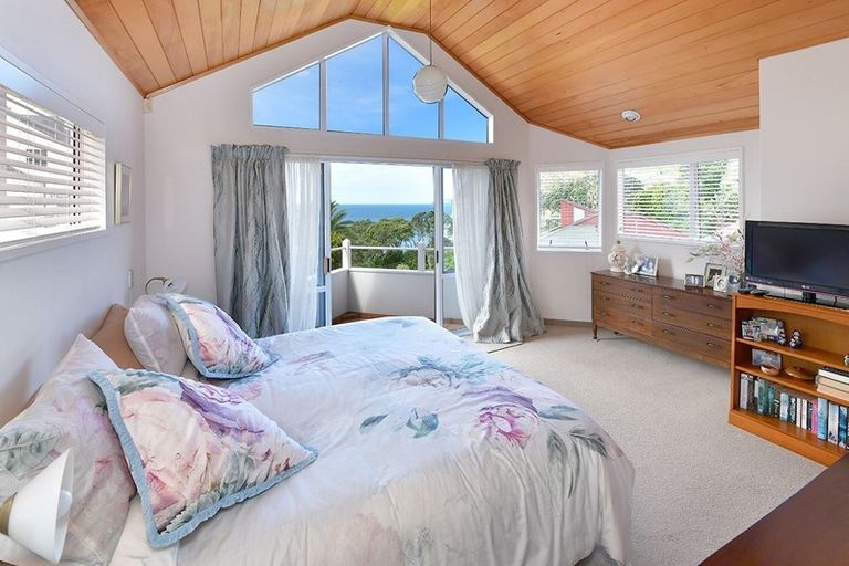 Photo of property in 22 Whale Cove, Stanmore Bay, Whangaparaoa, 0932