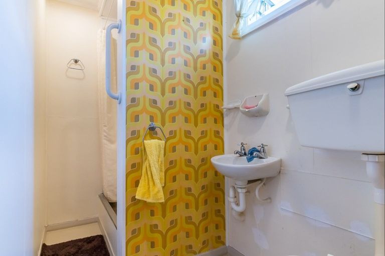 Photo of property in 15 Watson Street, Green Island, Dunedin, 9018