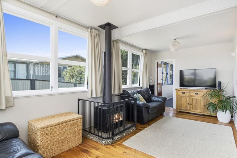 Photo of property in 1140a Papamoa Beach Road, Papamoa Beach, Papamoa, 3118