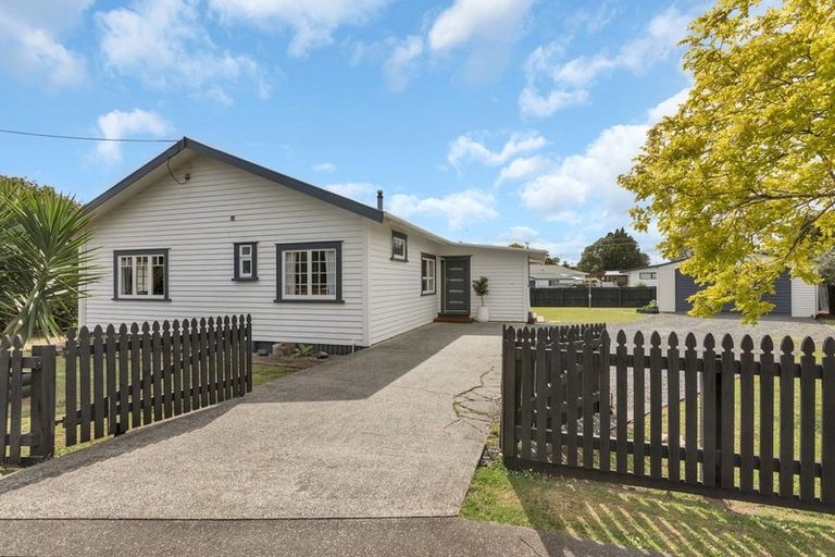 Photo of property in 5 Rose Place, Te Kamo, Whangarei, 0112