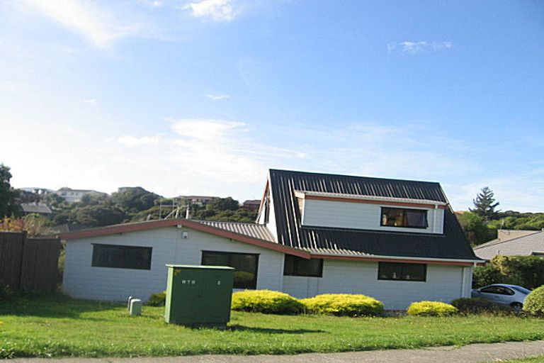 Photo of property in 105 Discovery Drive, Whitby, Porirua, 5024