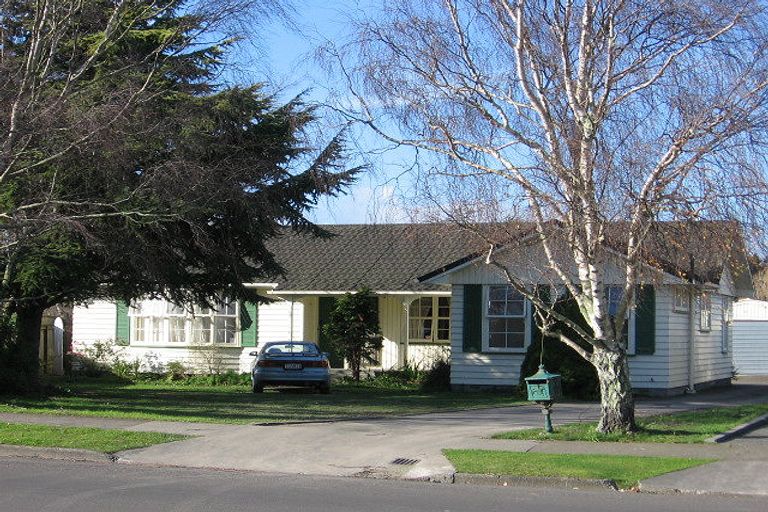 Photo of property in 525 Ruahine Street, Hokowhitu, Palmerston North, 4410