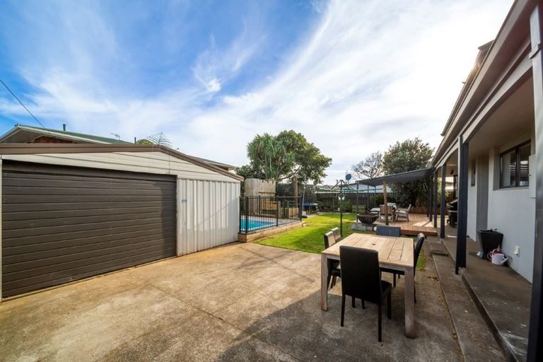 Photo of property in 164 Tukapa Street, Westown, New Plymouth, 4310