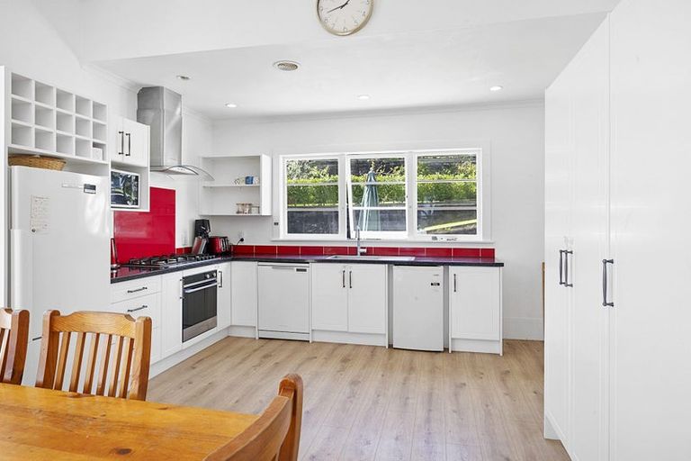 Photo of property in 73 Oranga Street, Westown, New Plymouth, 4310