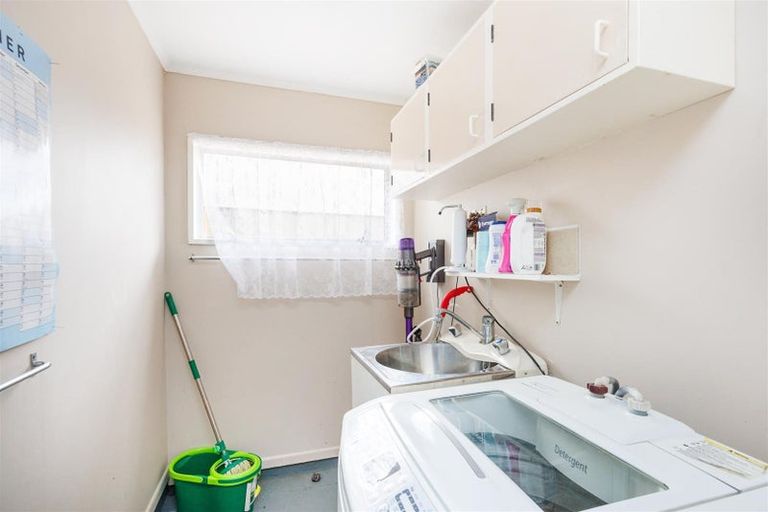 Photo of property in 22 Tutaenui Road, Marton, 4710