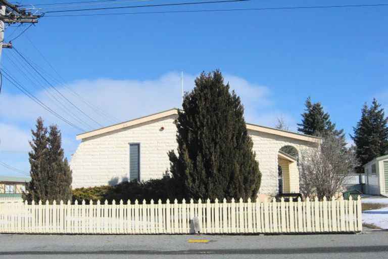 Photo of property in 240 Mackenzie Drive, Twizel, 7901