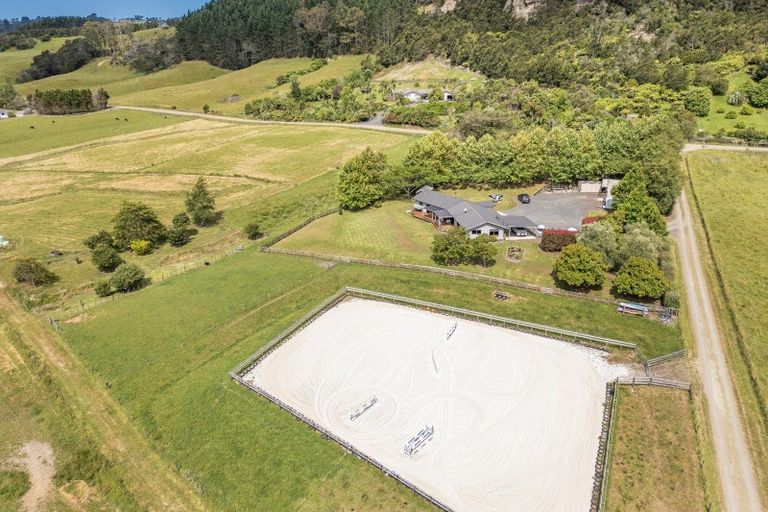 Photo of property in 77 Hodge Road, Coroglen, Whitianga, 3591