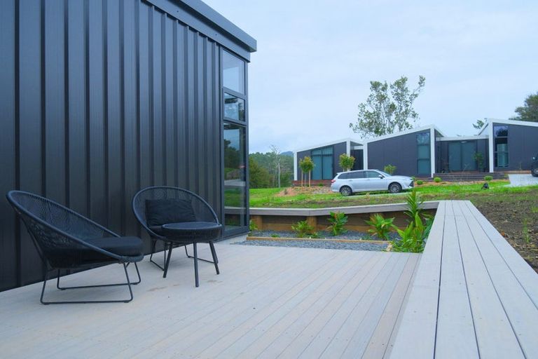 Photo of property in 11 Pinnacles Lane, Pauanui, 3579