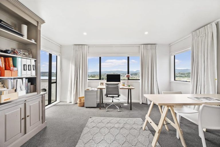 Photo of property in 42 Lerwick Terrace, Melrose, Wellington, 6023