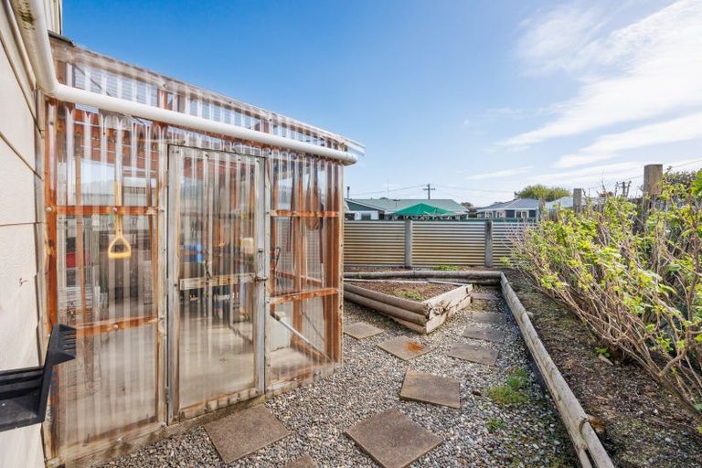 Photo of property in 18 Thomas Place, Foxton Beach, Foxton, 4815