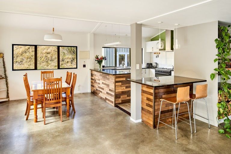 Photo of property in 1029 Ohariu Valley Road, Ohariu, Wellington, 6037