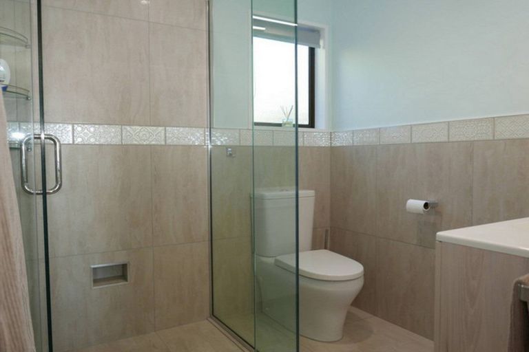 Photo of property in 31 Woodside Common, Westmorland, Christchurch, 8025