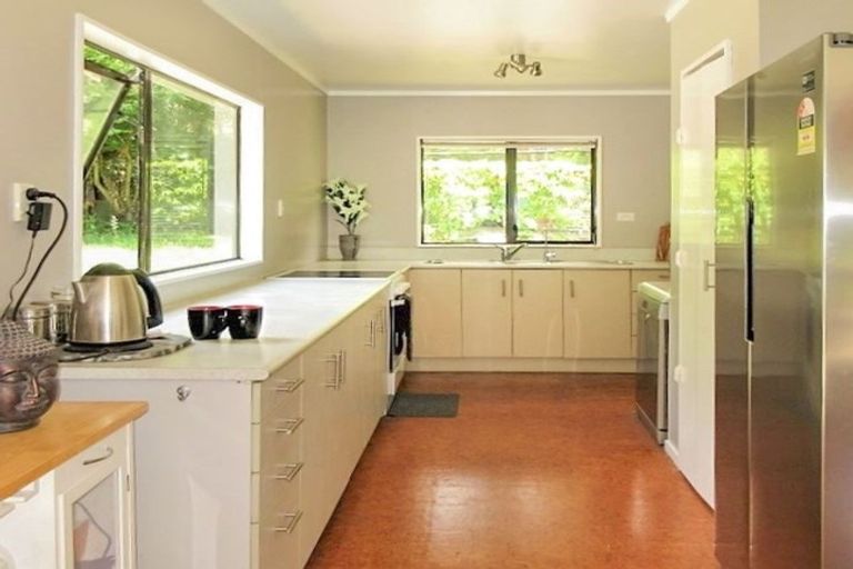 Photo of property in 84 Rigden Road, Opua, 0272