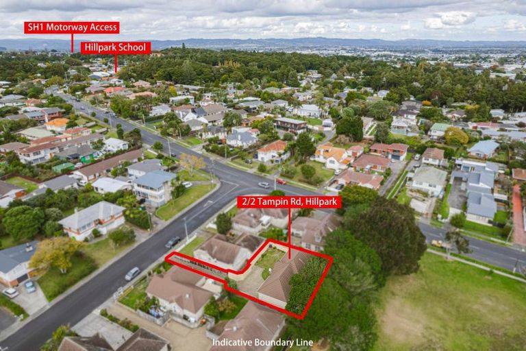 Photo of property in 2/2 Tampin Road, Hillpark, Auckland, 2102