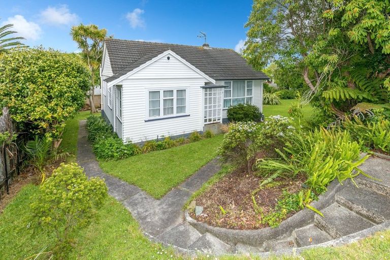 Photo of property in 1 Flynn Road, Hillcrest, Hamilton, 3216