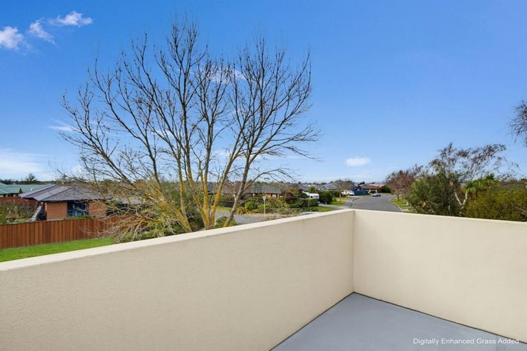 Photo of property in 10 Thomas Lane, Rangiora, 7400