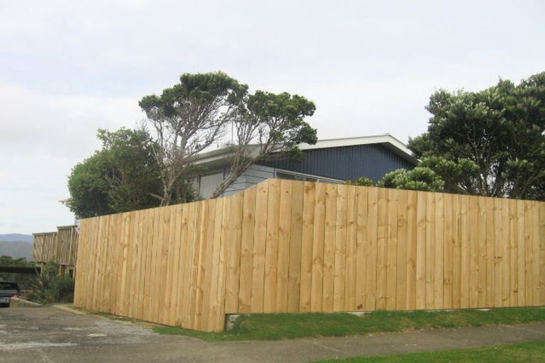 Photo of property in 5 Cherry Blossom Grove, Maungaraki, Lower Hutt, 5010