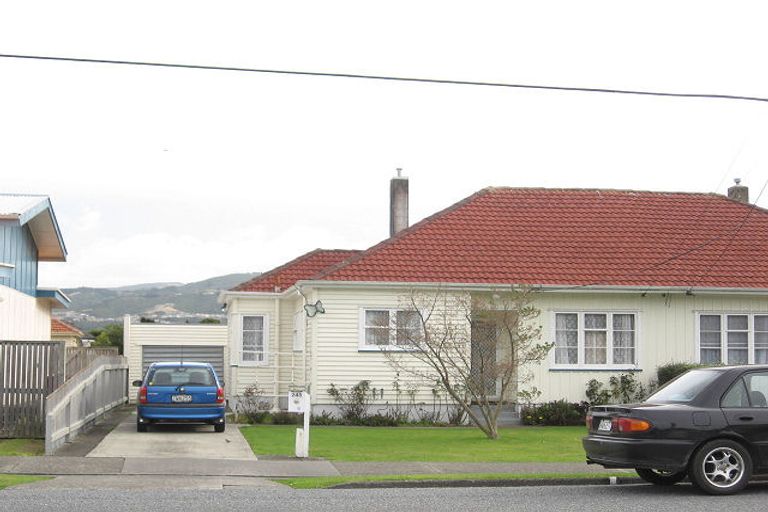 Photo of property in 245 Naenae Road, Naenae, Lower Hutt, 5011