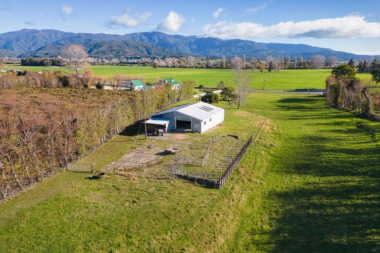 Photo of property in 91 Long Plain Road, Takaka, 7183