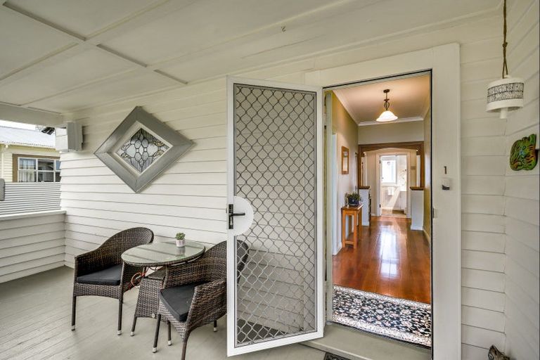 Photo of property in 1/173 Vigor Brown Street, Napier South, Napier, 4110