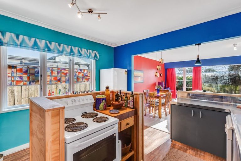 Photo of property in 8b Tararua Street, Paraparaumu, 5032