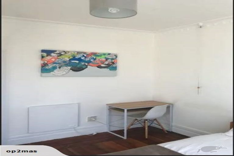 Photo of property in 64 Wallace Street, Mount Cook, Wellington, 6021