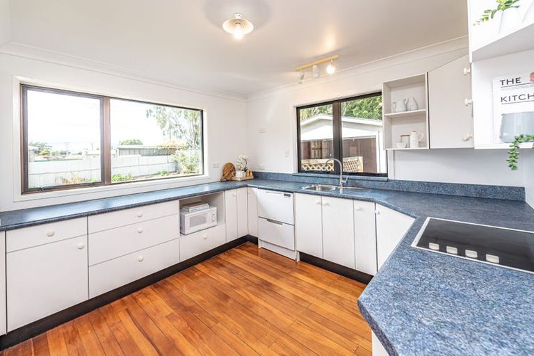 Photo of property in 6 No 2 Line, Durie Hill, Whanganui, 4500