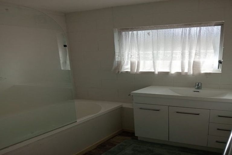 Photo of property in 2/6 Liverpool Street, Hamilton Central, Hamilton, 3204