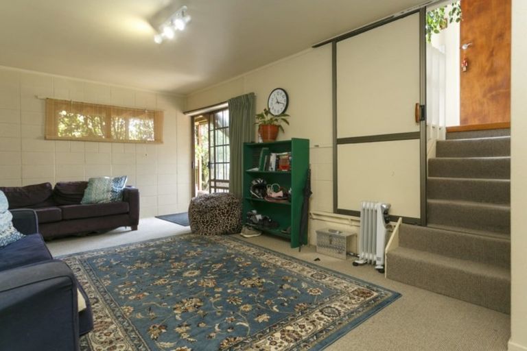 Photo of property in 42 Saint James Street, Richmond Heights, Taupo, 3330