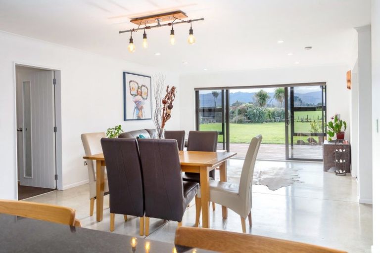 Photo of property in 64 Montys Lane, Woodside, Greytown, 5794