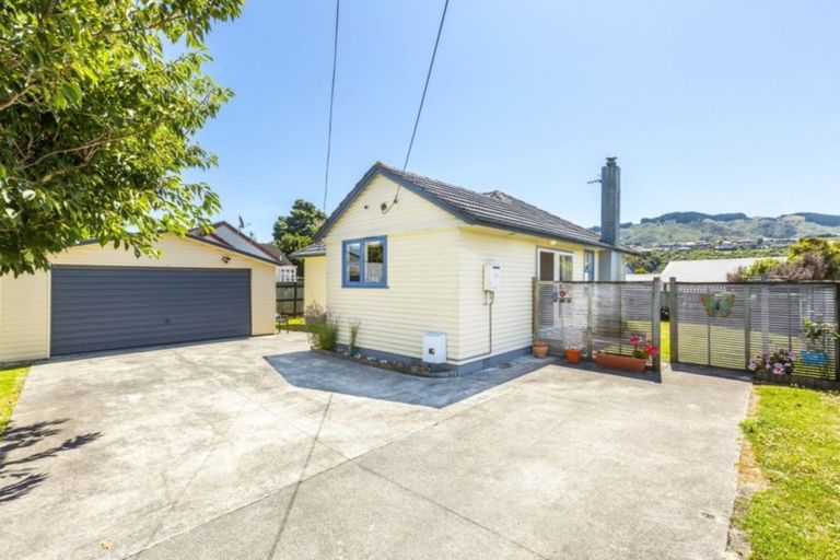 Photo of property in 38 Tennyson Street, Trentham, Upper Hutt, 5018