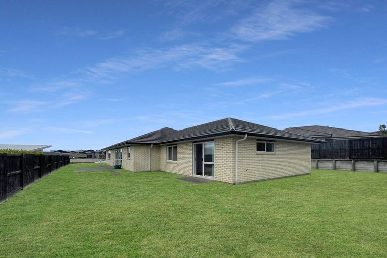 Photo of property in 12 Rigg Place, Flagstaff, Hamilton, 3210