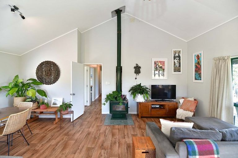 Photo of property in 2298 Kaipara Coast Highway, Makarau, Warkworth, 0984