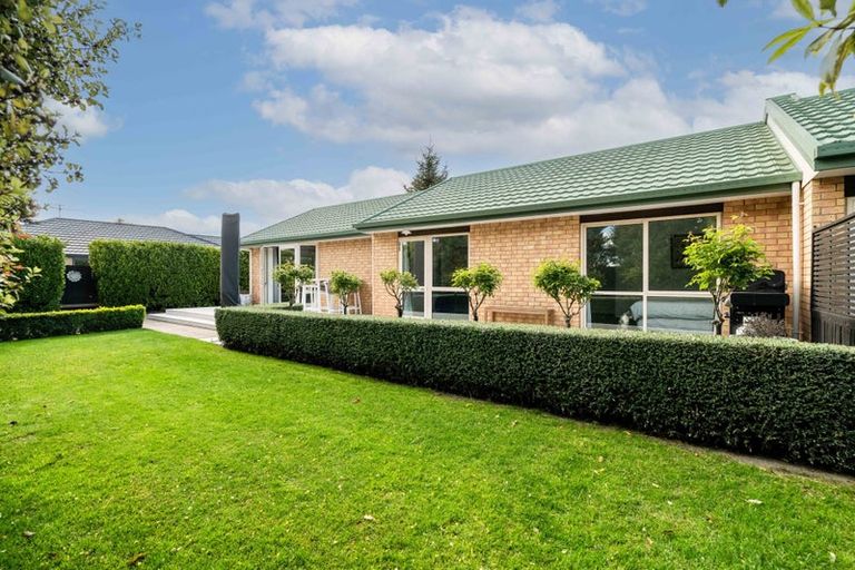 Photo of property in 10 Peel Close, Rolleston, 7614