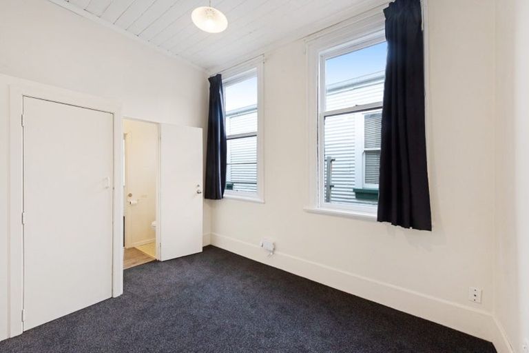 Photo of property in 296 Tinakori Road, Thorndon, Wellington, 6011