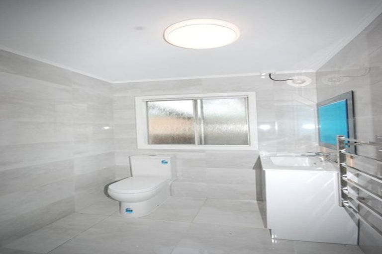 Photo of property in 3/736 Mount Eden Road, Mount Eden, Auckland, 1024
