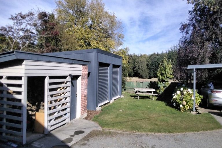 Photo of property in 63 Main North Road, Geraldine, 7930