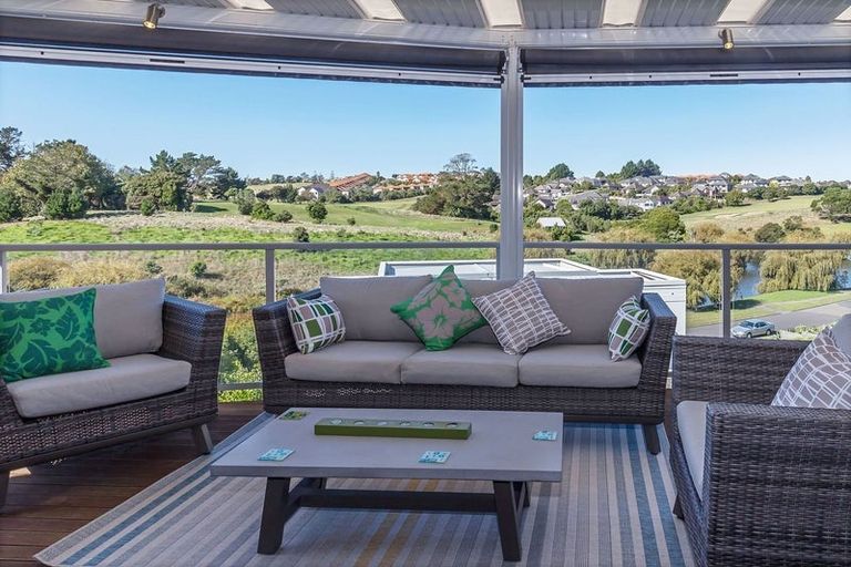 Photo of property in 11 Burwood Terrace, Gulf Harbour, Whangaparaoa, 0930