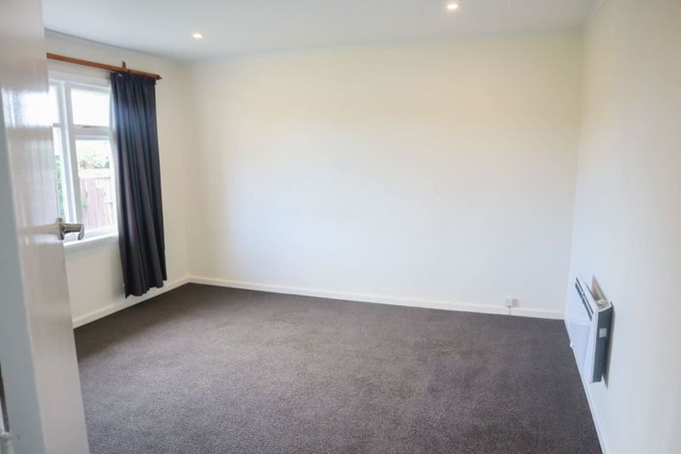 Photo of property in 2 Owens Terrace, Upper Riccarton, Christchurch, 8041