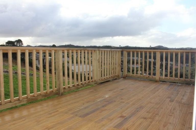 Photo of property in 7 Fern Court, Orewa, 0931