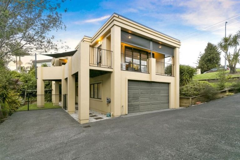 Photo of property in 21 Wairere Road, Torbay, Auckland, 0630