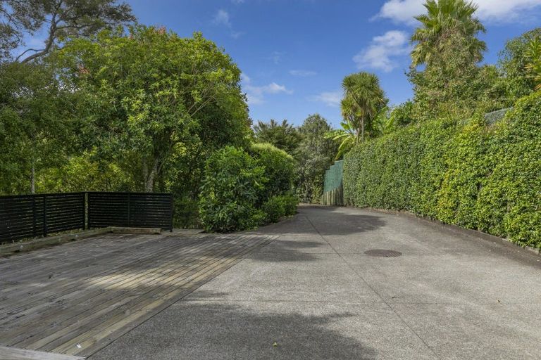 Photo of property in 21b Churchouse Road, Greenhithe, Auckland, 0632
