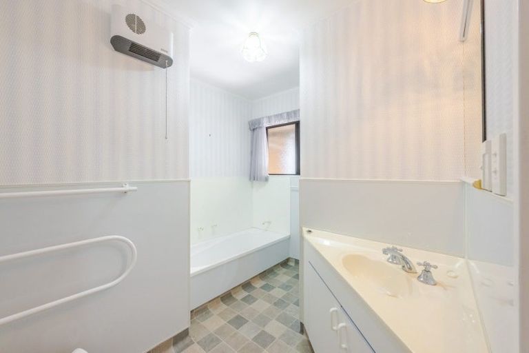 Photo of property in 54 Mount Herbert Road, Waipukurau, 4200