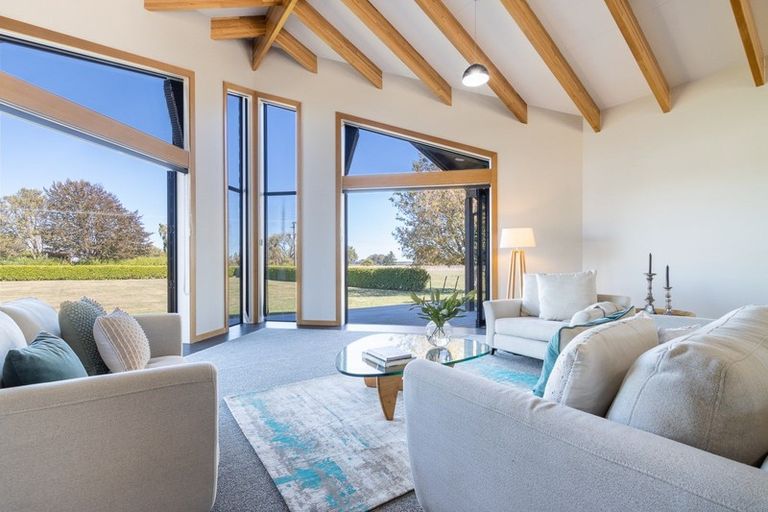 Photo of property in 450 Fencourt Road, Cambridge, Hamilton, 3493