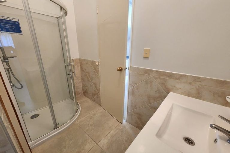 Photo of property in 53 Anzac Parade, Durie Hill, Whanganui, 4500