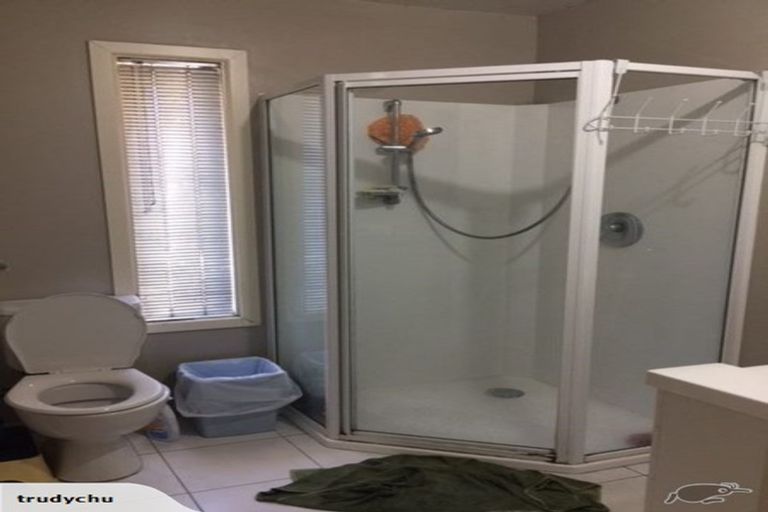 Photo of property in 28 Wayside Avenue, Burnside, Christchurch, 8053