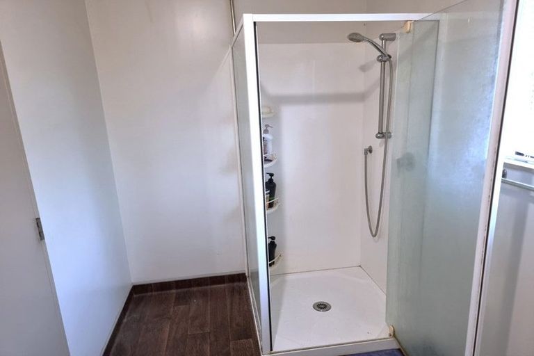 Photo of property in 24 Roy Douglas Place, Favona, Auckland, 2024